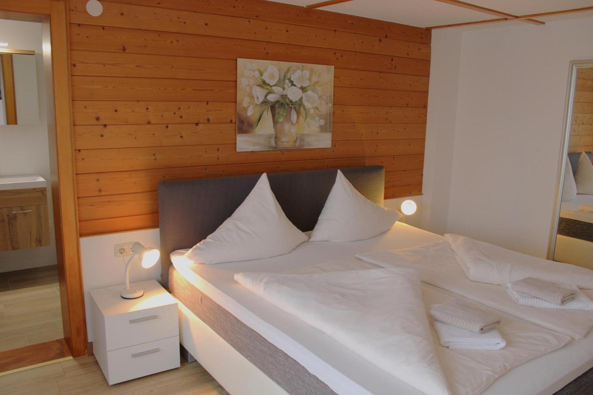 Alpenfeder Landhaus Heidi Шрунс Екстер'єр фото